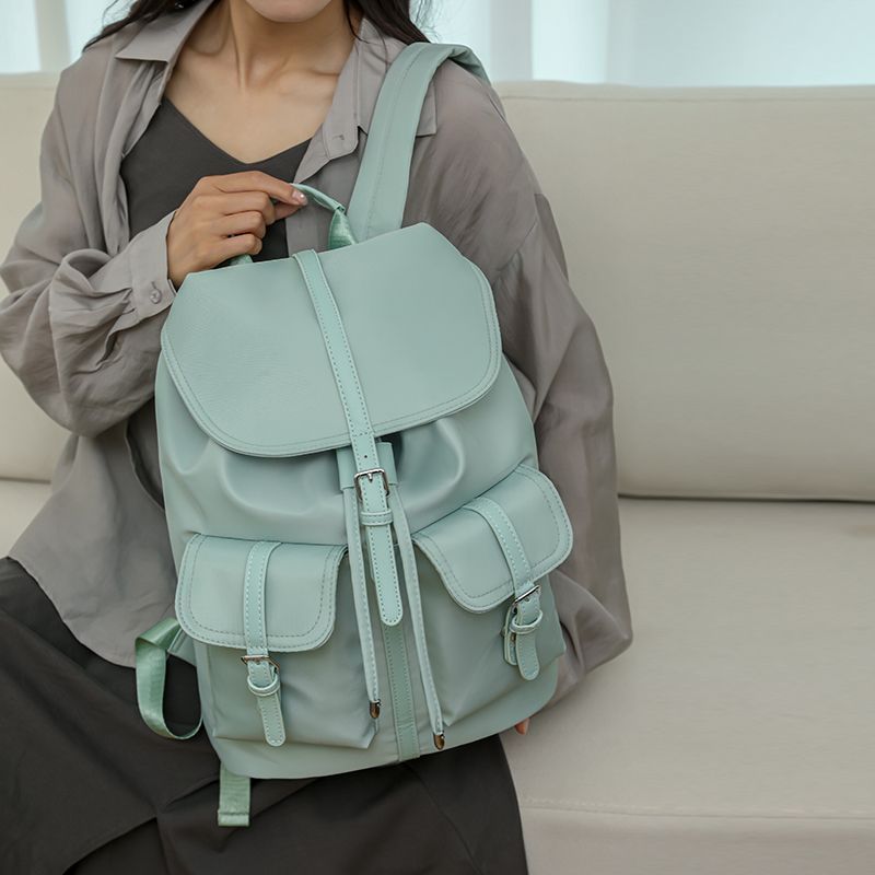 Mochila de viaje de gran capacidad con personalidad.