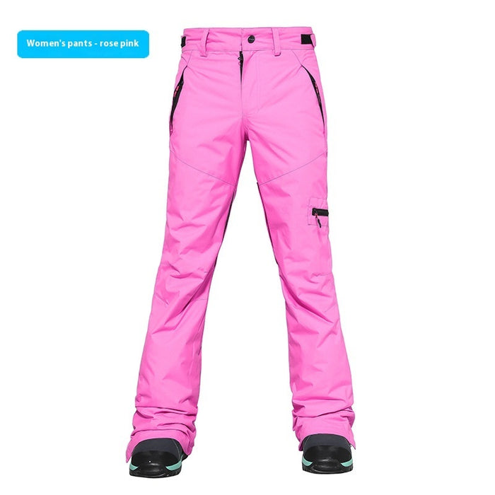 Pantalon de ski imperméable, coupe-vent et thermique, coupe ajustée.