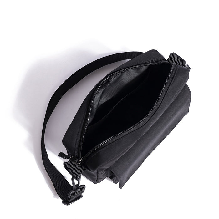 Men's Shoulder Bag Lightweight Nylon Cloth Bag Simple Student Travel Leisure Messenger Bag