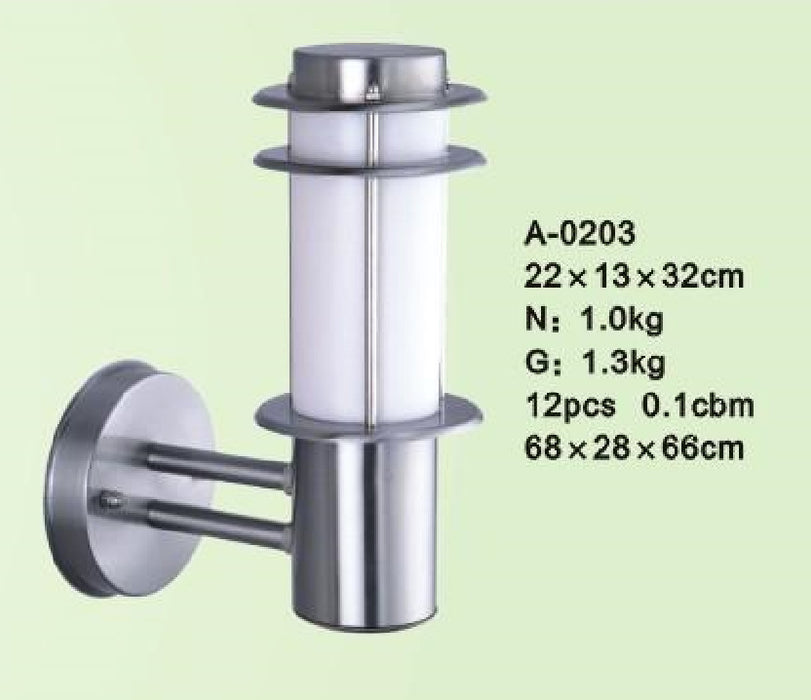 Applique murale extérieure en acier inoxydable Outdoor Simplicity