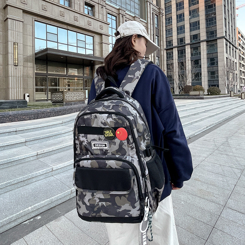 Men's Lightweight And Large Capacity Backpack