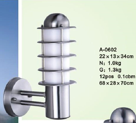 Applique murale extérieure en acier inoxydable Outdoor Simplicity