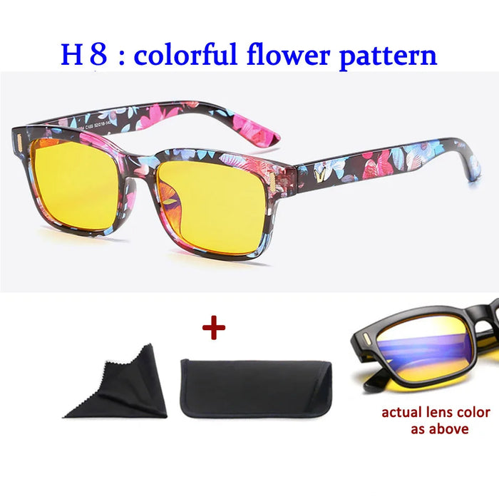 Men'S Anti-Blue Light Office Computer High Quality Black Shiny Frame Rivets Studded Glasses With Gold Pattern On The Temples.