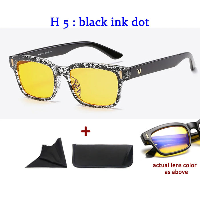 Men'S Anti-Blue Light Office Computer High Quality Black Shiny Frame Rivets Studded Glasses With Gold Pattern On The Temples.