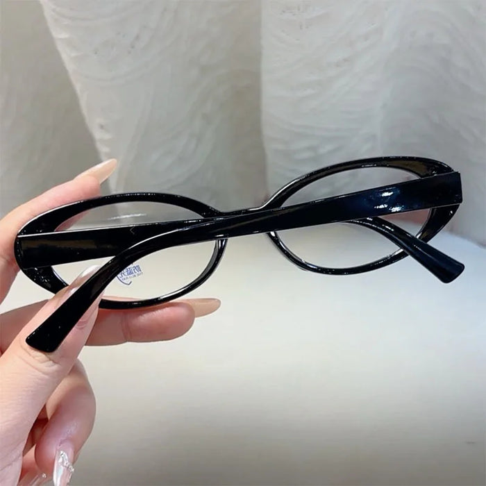 Fashionable and Simple Women's Retro Small Oval Glasses with Anti-Blue Light Ultra-Light and Comfortable Frame