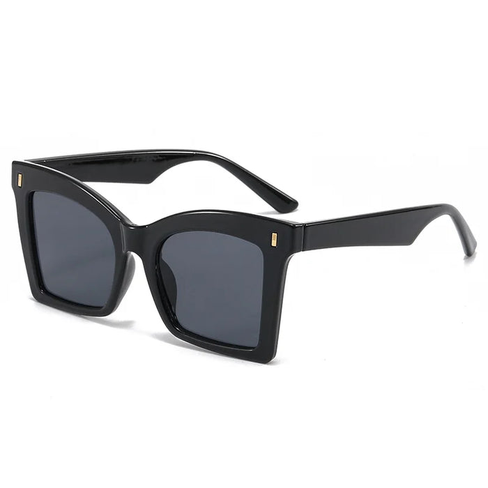 Ins Popular Square Sunglasses Women Men Vintage Rivets Punk Female GREEN Shades UV400 Fashion Male Sun Glasses