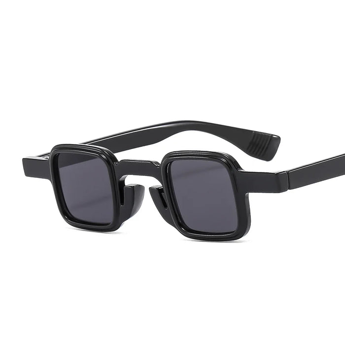 Ins Popular Fashion Small Square Sunglasses Women Retro Punk Shades UV400 Men Clear Ocean Lens Trending Rivets Sun Glasses