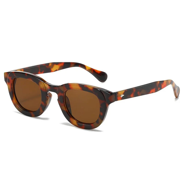 New Oval Sunglasses Women Rivets Brand Shades UV400 Vintage Round Men Fashion Luxury Gray Sun Glasses Leopard Oculus