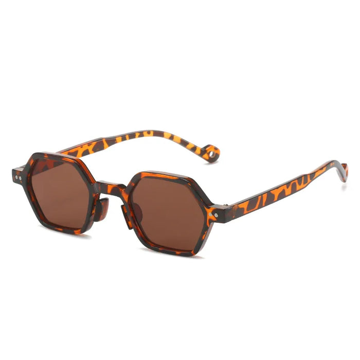 Vintage Polygon Square Women Sunglasses Fashion Hexagon Clear Ocean Lens Shades UV400 Men Rivets Sun Glasses Oculus