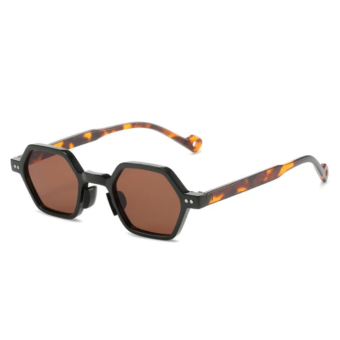 Vintage Polygon Square Women Sunglasses Fashion Hexagon Clear Ocean Lens Shades UV400 Men Rivets Sun Glasses Oculus