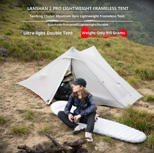 Tente pyramidale ultralégère sans arceaux pour deux personnes, idéale pour le camping, la randonnée et les traversées en pleine nature.