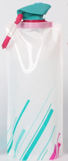 Sac à eau pliable et portable en PVC pour le camping et la randonnée.