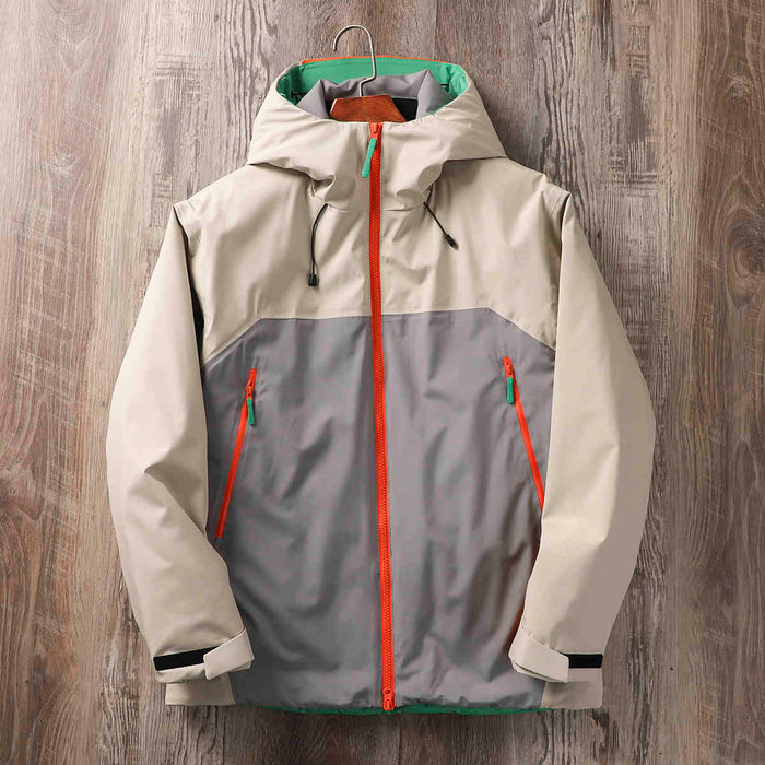 Chaqueta exterior impermeable y resistente a la lluvia con pegamento a presión completo.