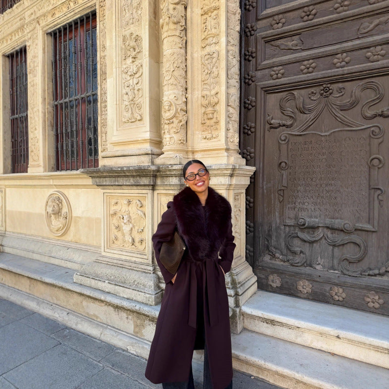 Manteau en laine tendance pour femme avec col chic bordé de fourrure (vu sur Instagram)