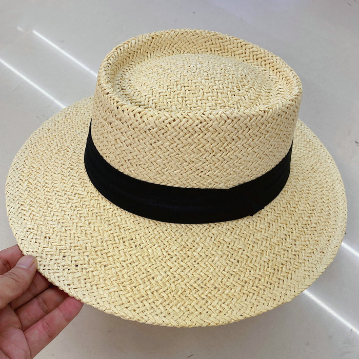 Chapeau de soleil tendance pour la plage, tissé