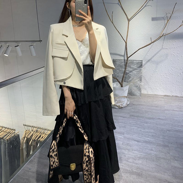 Elegant Versatile Short Blazer For Women